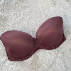 34DD Victoria’s Secret PINK wear everywhere padded push-up strapless bra
